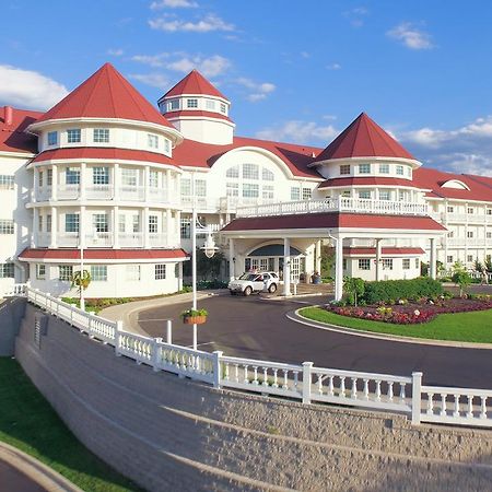 Blue Harbor Resort & Spa シボイガン エクステリア 写真