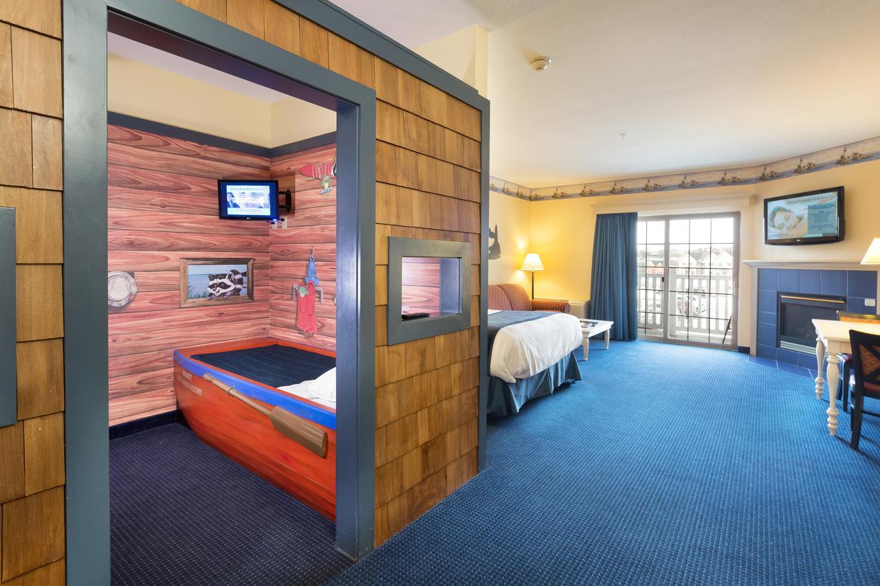 Blue Harbor Resort & Spa シボイガン エクステリア 写真